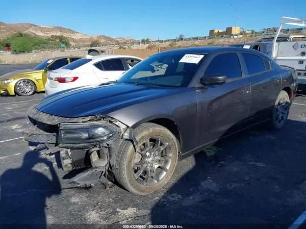 2C3CDXJG2HH557803 2017 DODGE CHARGER - Image 2