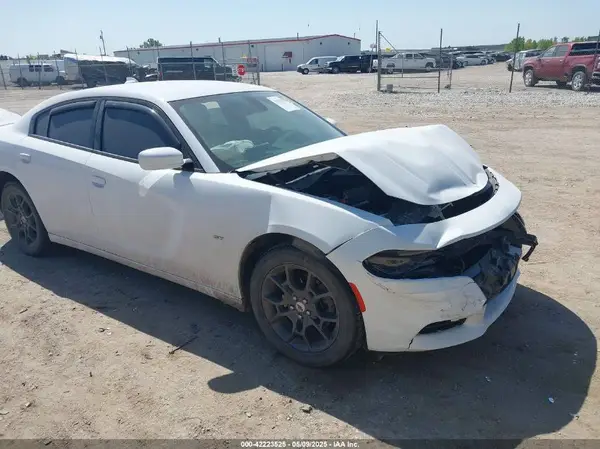 2C3CDXJG2JH211093 2018 DODGE CHARGER - Image 1