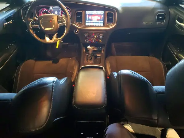 2C3CDXJG2JH223812 2018 DODGE CHARGER - Image 8