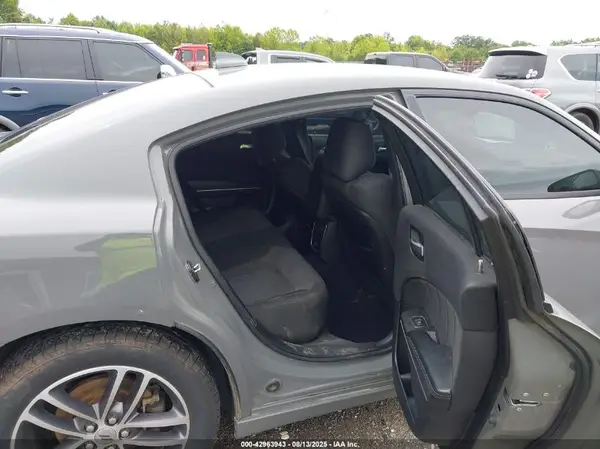 2C3CDXJG2KH631003 2019 DODGE CHARGER - Image 8