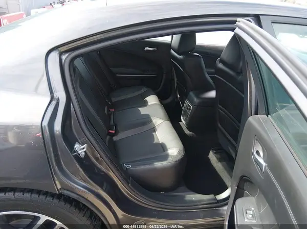 2C3CDXJG2KH710574 2019 DODGE CHARGER - Image 8