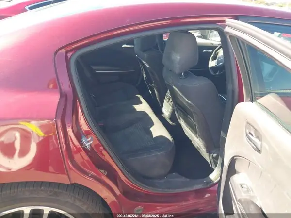2C3CDXJG2KH757927 2019 DODGE CHARGER - Image 8