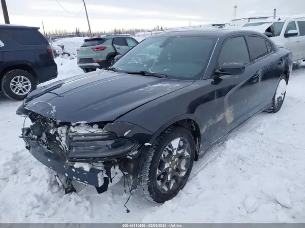 2C3CDXJG3JH293027 2018 DODGE CHARGER - Image 2