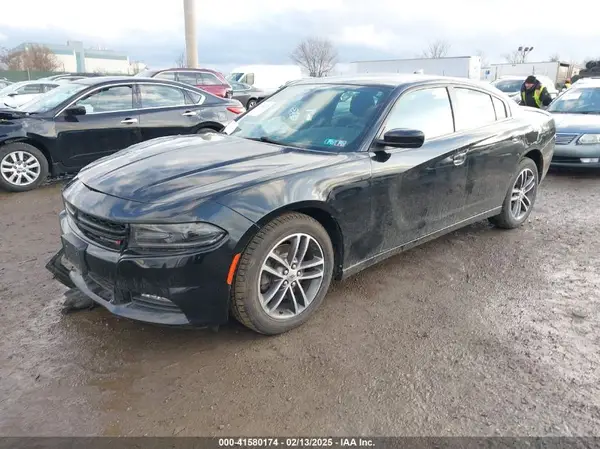 2C3CDXJG3KH630975 2019 DODGE CHARGER - Image 2