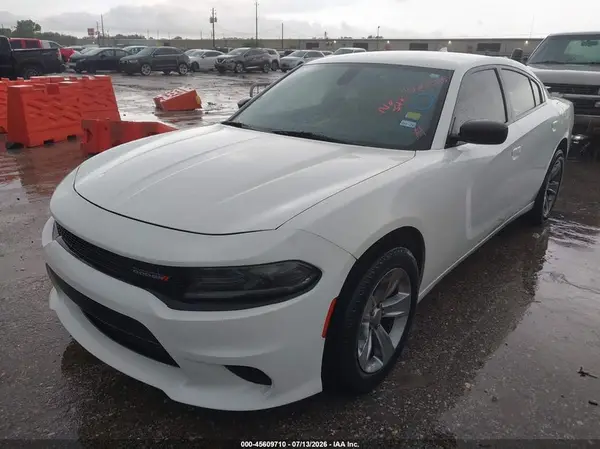 2C3CDXJG3KH710678 2019 DODGE CHARGER - Image 2