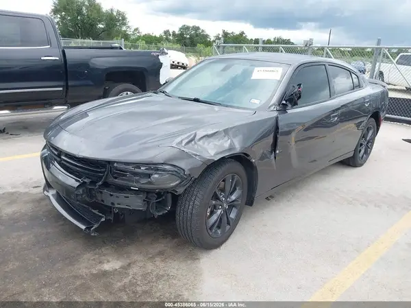 2C3CDXJG3PH636735 2023 DODGE CHARGER - Image 2