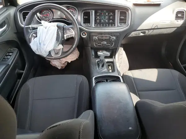 2C3CDXJG4HH563943 2017 DODGE CHARGER - Image 8