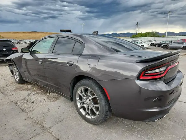 2C3CDXJG4HH599499 2017 DODGE CHARGER - Image 2