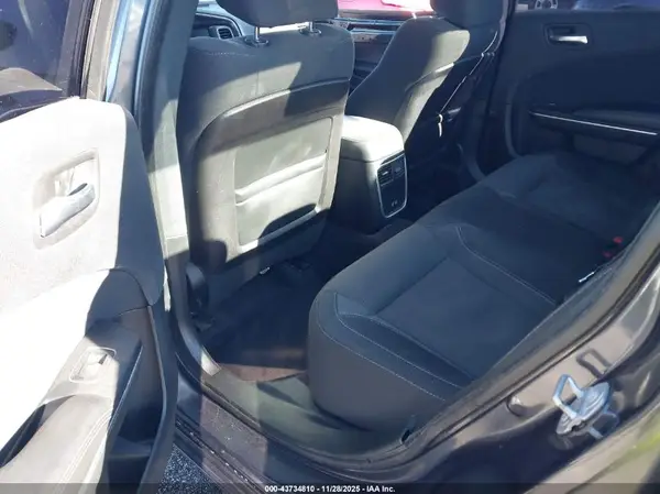 2C3CDXJG4HH623977 2017 DODGE CHARGER - Image 8