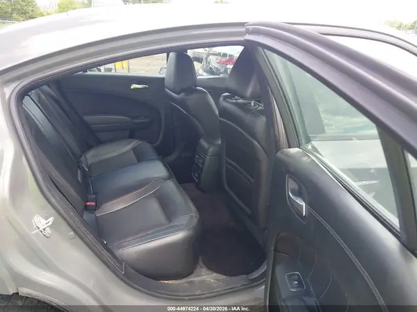 2C3CDXJG4KH523840 2019 DODGE CHARGER - Image 8