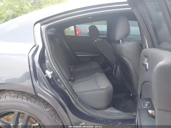 2C3CDXJG4KH639068 2019 DODGE CHARGER - Image 8