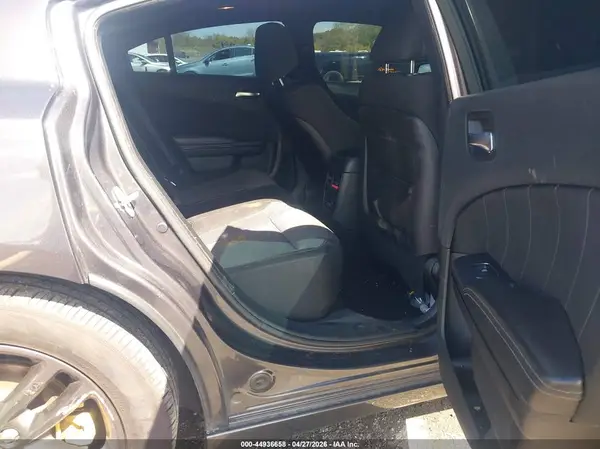 2C3CDXJG4KH743169 2019 DODGE CHARGER - Image 8