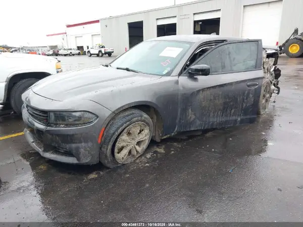 2C3CDXJG4N8136659 2022 DODGE CHARGER - Image 2
