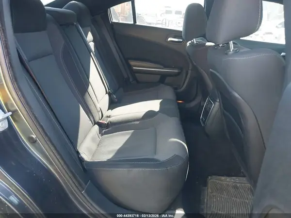 2C3CDXJG5GH293877 2016 DODGE CHARGER - Image 8