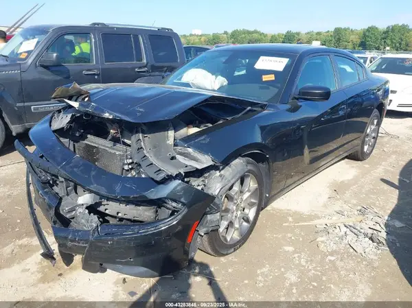2C3CDXJG5GH304103 2016 DODGE CHARGER - Image 2