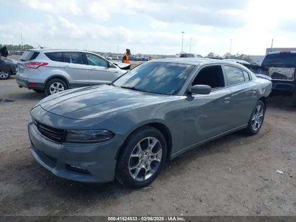 2C3CDXJG5HH529512 2017 DODGE CHARGER - Image 2