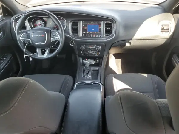 2C3CDXJG5HH569847 2017 DODGE CHARGER - Image 8