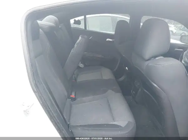 2C3CDXJG5JH254746 2018 DODGE CHARGER - Image 8