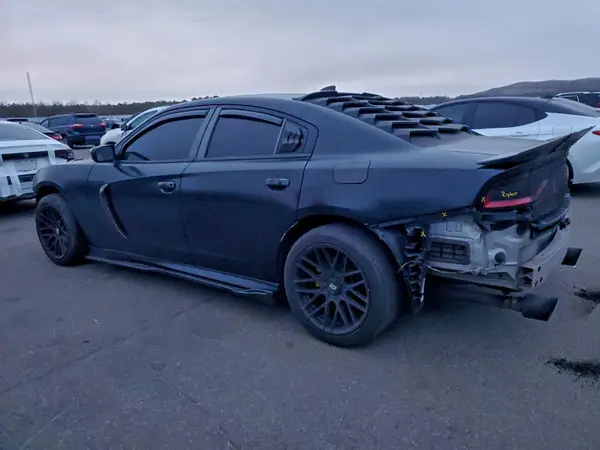 2C3CDXJG5KH757856 2019 DODGE CHARGER - Image 2