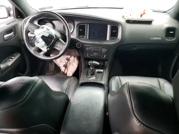 2C3CDXJG6HH541555 2017 DODGE CHARGER - Image 8