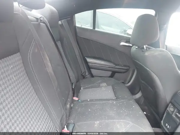 2C3CDXJG6JH330667 2018 DODGE CHARGER - Image 8