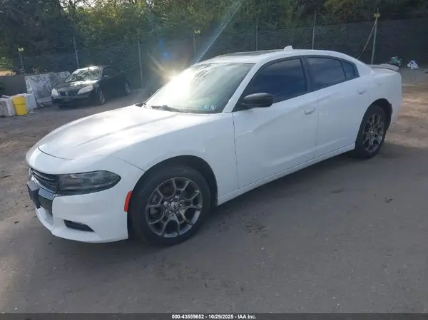 2C3CDXJG7HH638957 2017 DODGE CHARGER - Image 2