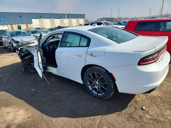 2C3CDXJG7JH189849 2018 DODGE CHARGER - Image 2