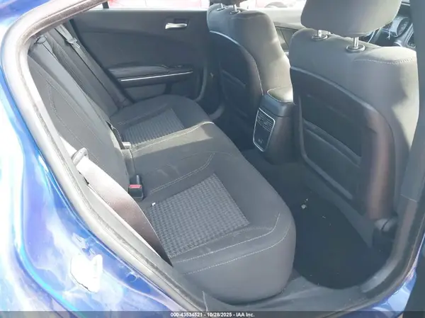 2C3CDXJG7KH675868 2019 DODGE CHARGER - Image 8
