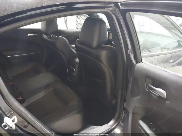 2C3CDXJG8JH120054 2018 DODGE CHARGER - Image 8