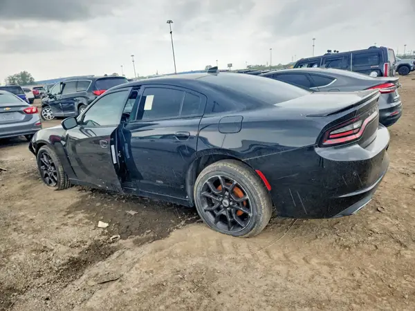 2C3CDXJG8JH136044 2018 DODGE CHARGER - Image 2