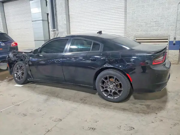 2C3CDXJG8JH189939 2018 DODGE CHARGER - Image 2