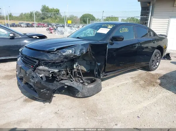 2C3CDXJG8JH207520 2018 DODGE CHARGER - Image 2