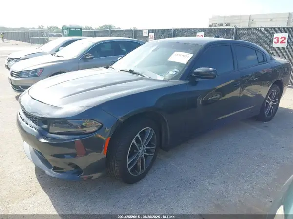 2C3CDXJG8KH653863 2019 DODGE CHARGER - Image 2
