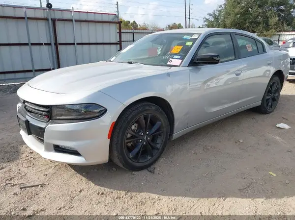 2C3CDXJG8PH567136 2023 DODGE CHARGER - Image 2
