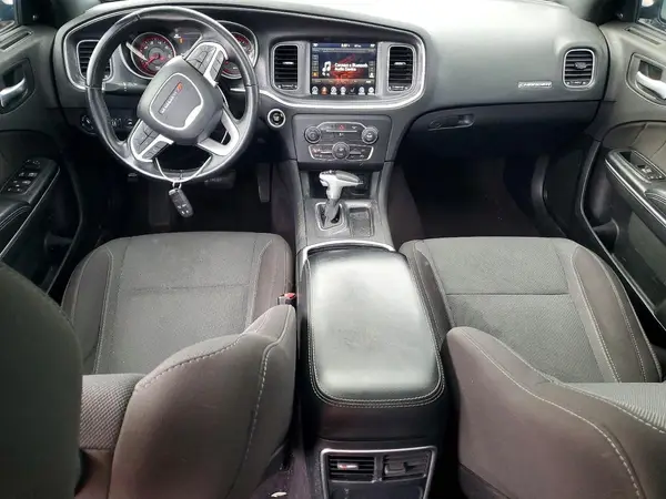 2C3CDXJG9HH563873 2017 DODGE CHARGER - Image 8