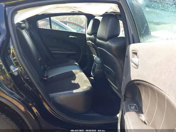 2C3CDXJG9JH151152 2018 DODGE CHARGER - Image 8