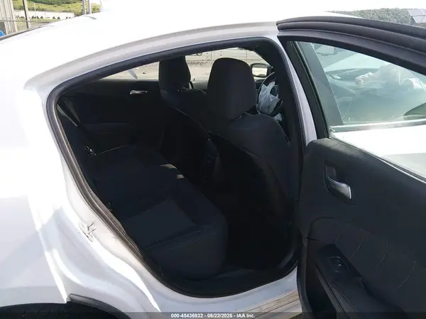 2C3CDXJG9JH253602 2018 DODGE CHARGER - Image 8