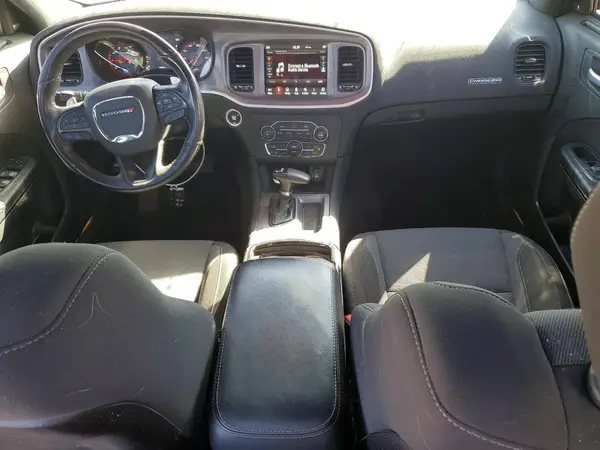 2C3CDXJG9KH693434 2019 DODGE CHARGER - Image 8