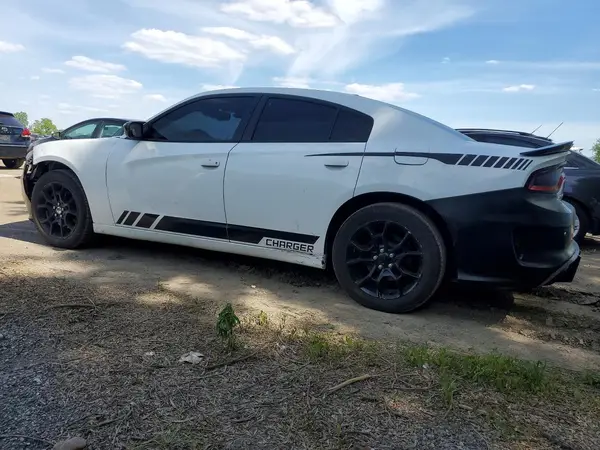 2C3CDXJGXGH233528 2016 DODGE CHARGER - Image 2