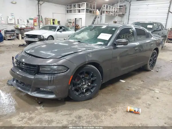 2C3CDXJGXHH505898 2017 DODGE CHARGER - Image 2