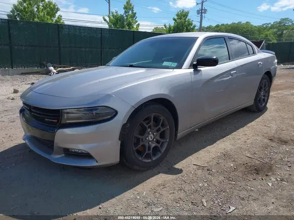 2C3CDXJGXJH152522 2018 DODGE CHARGER - Image 2