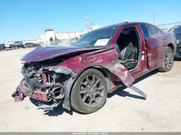 2C3CDXJGXJH182197 2018 DODGE CHARGER - Image 2