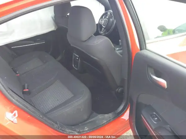 2C3CDXJGXJH208815 2018 DODGE CHARGER - Image 8