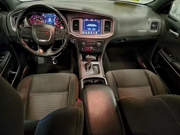 2C3CDXJGXKH757920 2019 DODGE CHARGER - Image 8