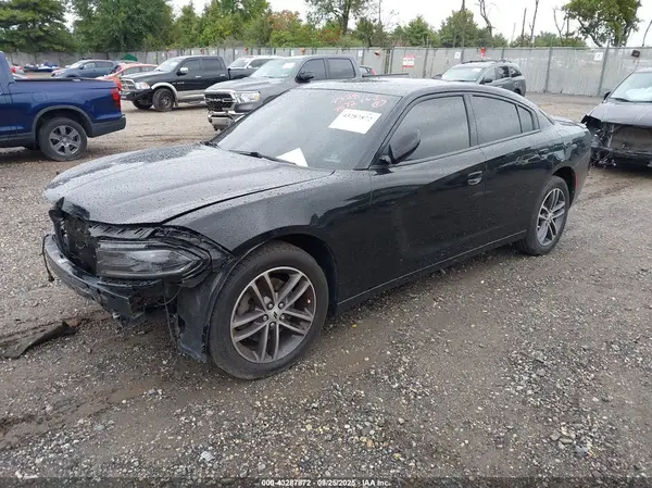 2C3CDXJGXKH757982 2019 DODGE CHARGER - Image 2