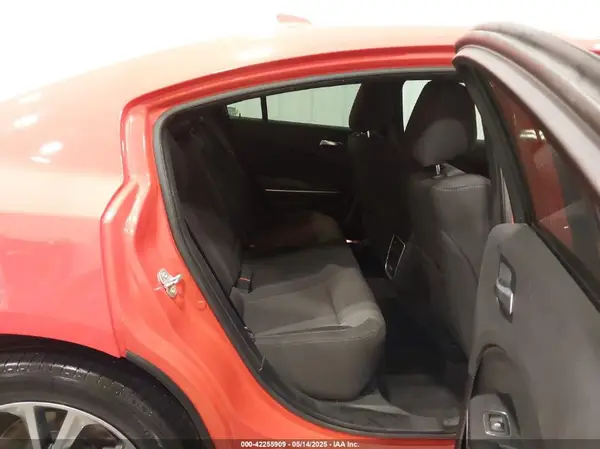 2C3CDXJGXMH570650 2021 DODGE CHARGER - Image 8