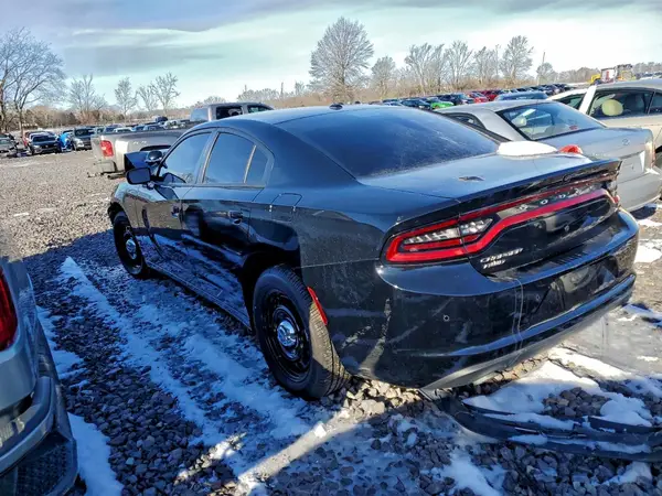2C3CDXKG2PH704618 2023 DODGE CHARGER - Image 2