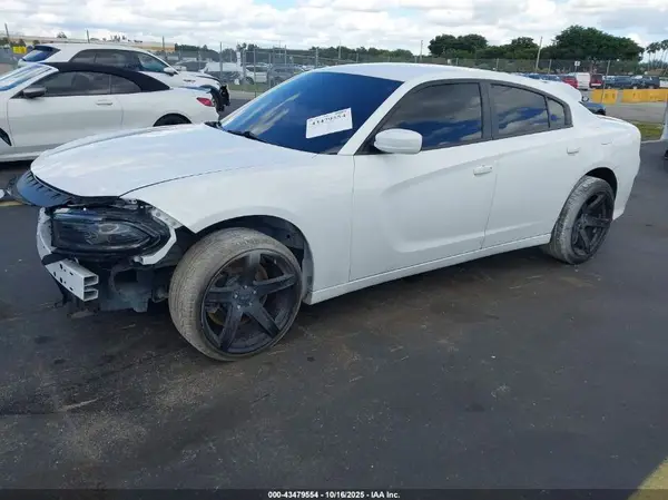 2C3CDXKG5NH209679 2022 DODGE CHARGER - Image 2