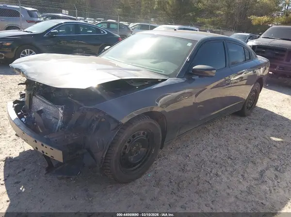 2C3CDXKT0JH181376 2018 DODGE CHARGER - Image 2