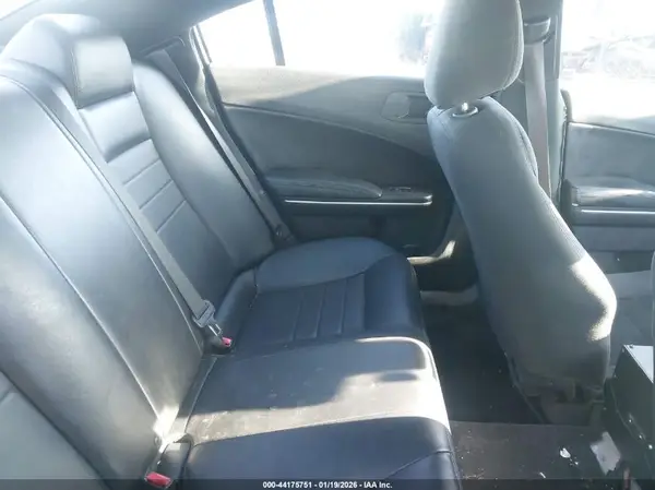 2C3CDXKT0JH330028 2018 DODGE CHARGER - Image 8